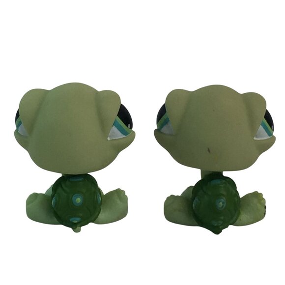 Littlest Pet Shop 321 Turtle Green Eyes 504 Turtle Pink Diamond Eyes Lot of 4 - Picture 3 of 14